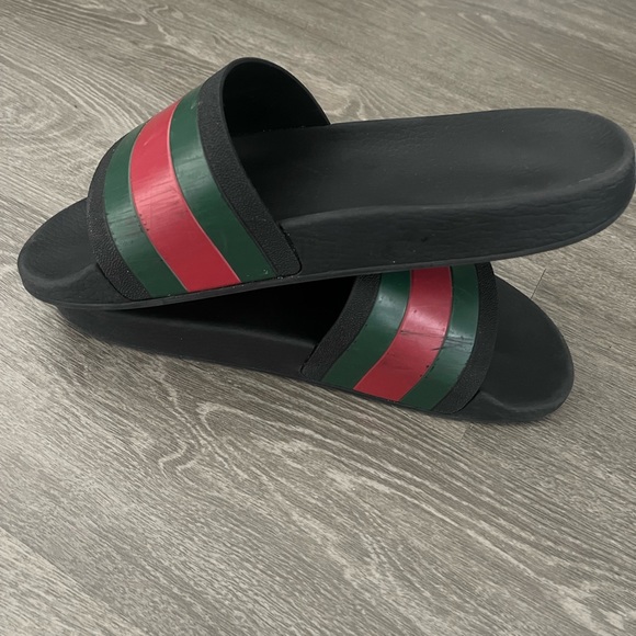 Gucci Slides - Picture 3 of 3